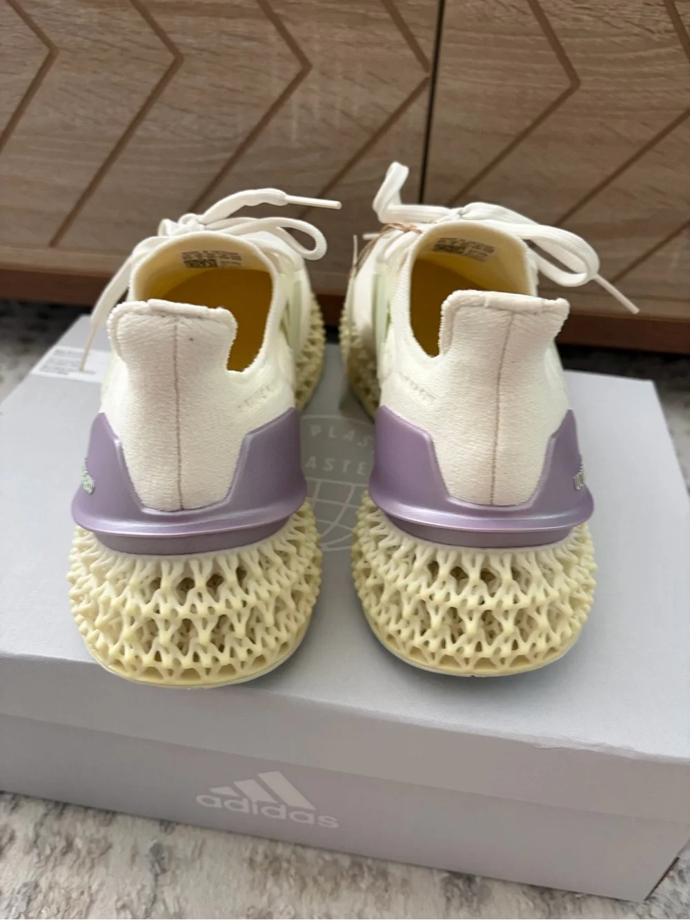 ADIDAS ULTRA 4DFWD women cream knit running shoes size 7.5